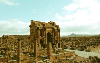 Civilizația romană: Expansiunea și decăderea unui imperiu care a dominat Europa și Orientul Apropiat