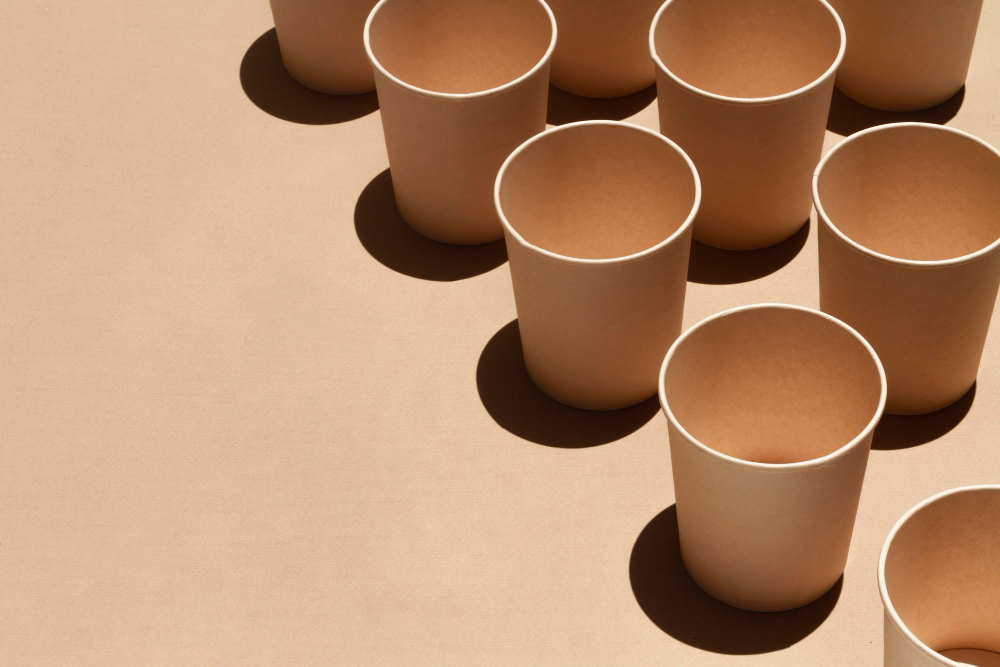 Paharele de cafea din carton